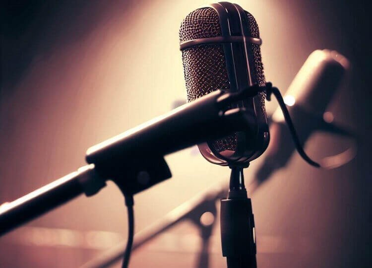  تأثیر اجرای آواز زنده بر ارتباطات فرهنگی و اجتماعی